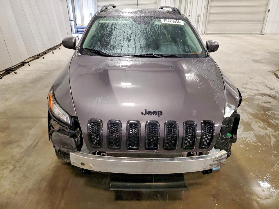 Снимка 5 от търг – 2018 JEEP CHEROKEE с VIN 1C4PJMCB3JD505797