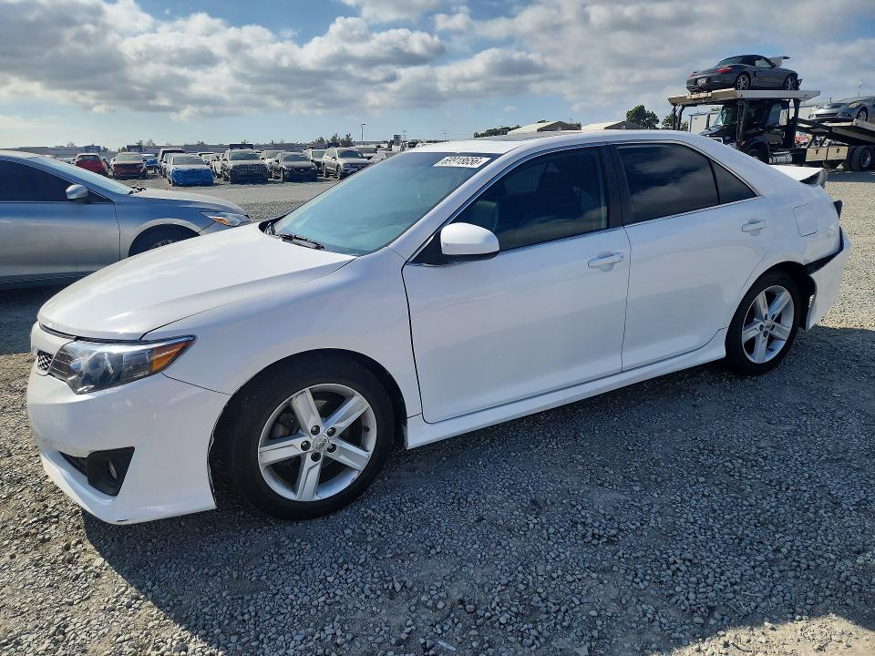 TOYOTA CAMRY 2012 with VIN 4T1BF1FK8CU565496 - Photo from auction