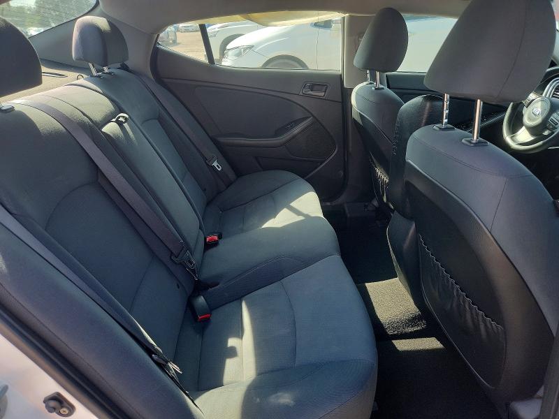 Фото 10 с аукциона – 2015 KIA OPTIMA с VIN KNAGM4A77F5643993