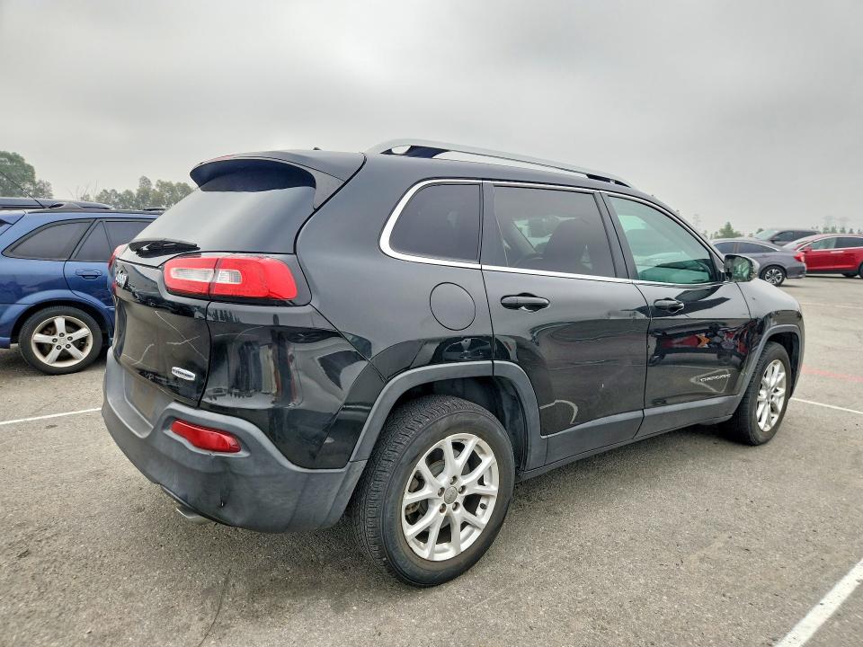 Photo 3 from auction – 2014 JEEP CHEROKEE with VIN 1C4PJLCS9EW103058