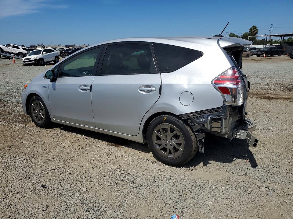 Photo 2 from auction – 2017 TOYOTA PRIUS V with VIN JTDZN3EU6HJ067732