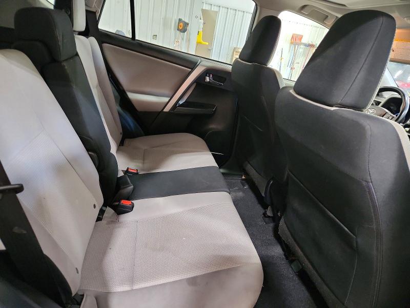 Photo 11 from auction – 2017 TOYOTA RAV4 with VIN JTMRFREV4HD218087