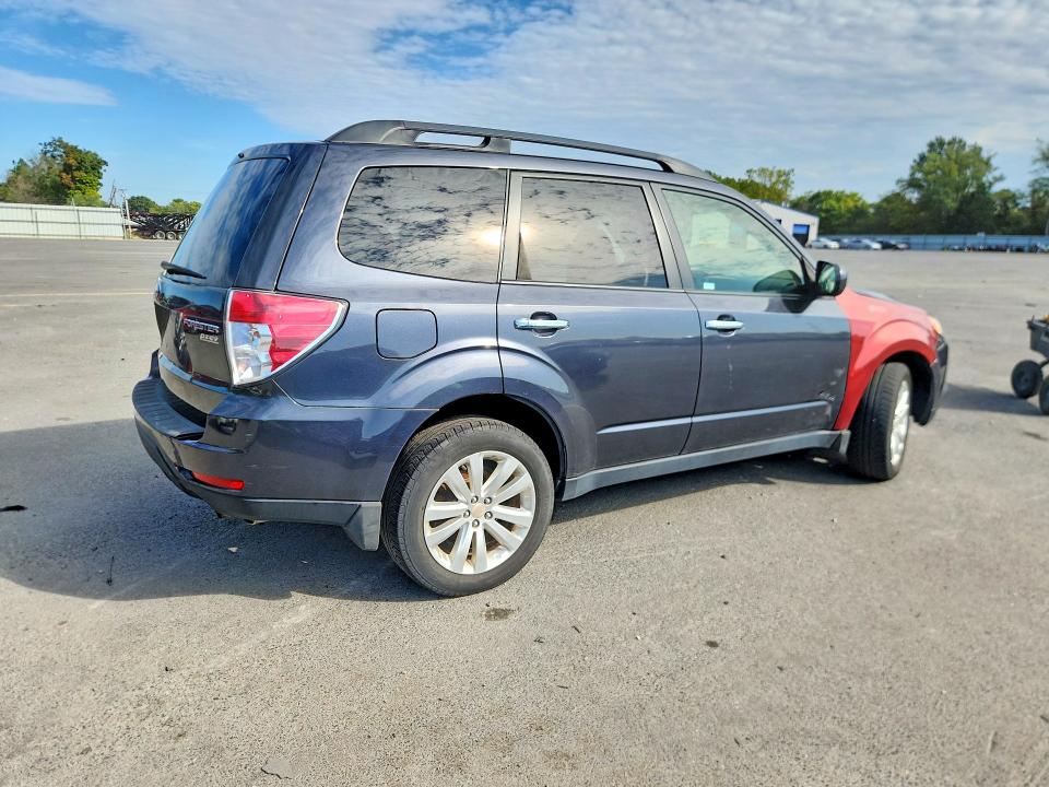 Zdjęcie 3 z aukcji – 2012 SUBARU FORESTER z VIN JF2SHADC8CH455861