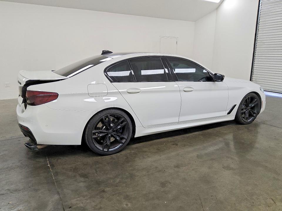 Снимка 3 от търг – 2020 BMW M550XI с VIN WBAJS7C0XLBN96579