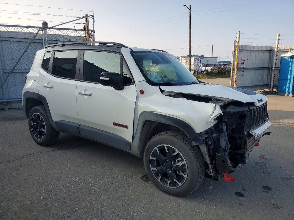Снимка 4 от търг – 2023 JEEP RENEGADE с VIN ZACNJDC14PPP65003