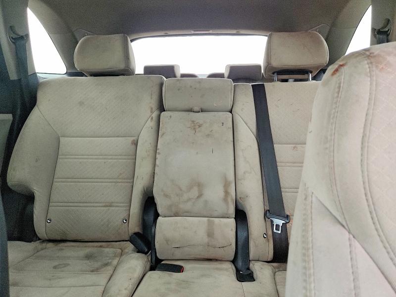 Photo 10 from auction – 2017 KIA SORENTO with VIN 5XYPGDA57HG319591
