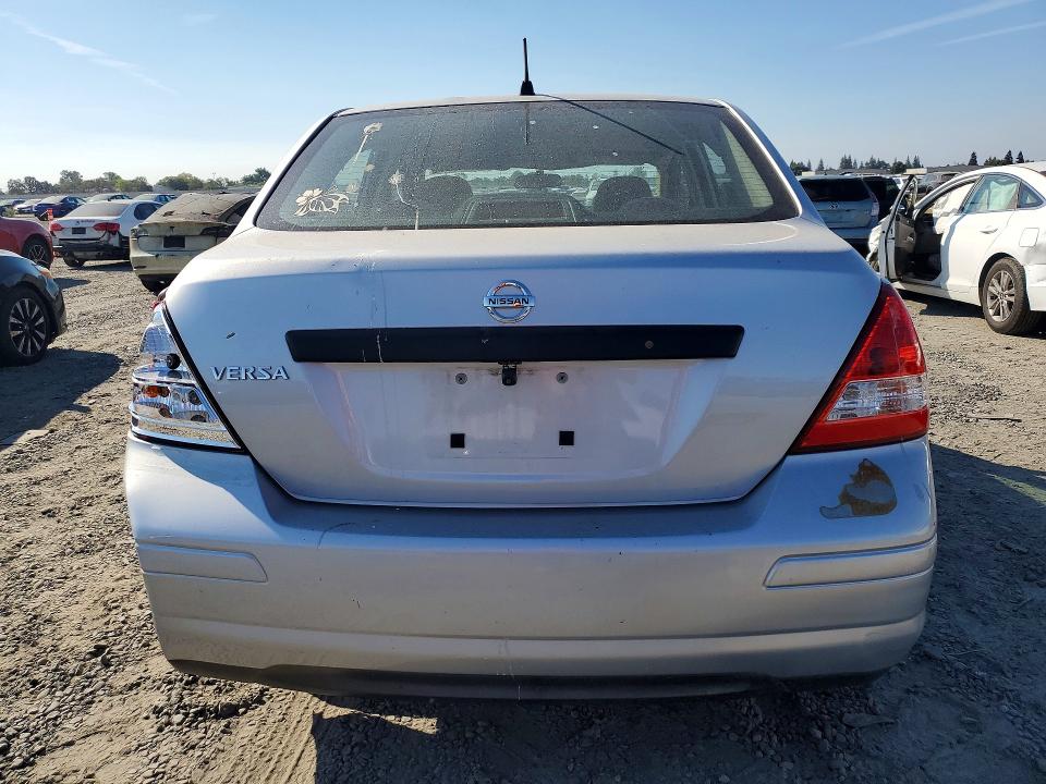 Photo 6 from auction – 2010 NISSAN VERSA with VIN 3N1CC1AP4AL391182
