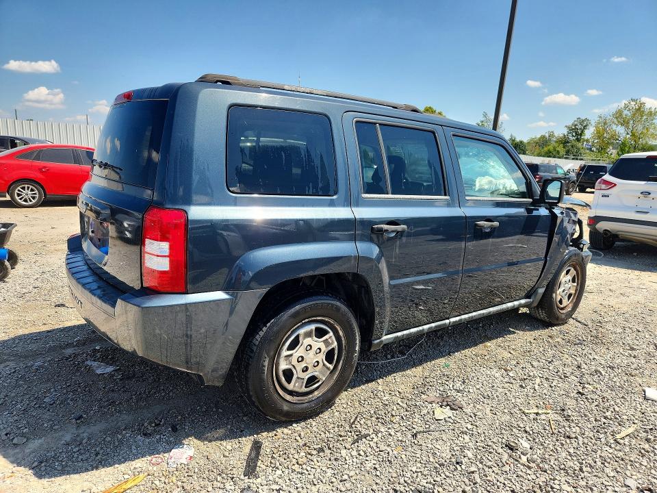 Photo 3 from auction – 2008 JEEP PATRIOT with VIN 1J8FT280X8D589122