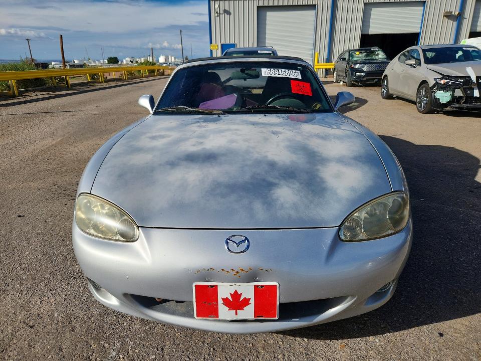 Photo 5 from auction – 2001 MAZDA MX-5 MIATA with VIN JM1NB353510204069
