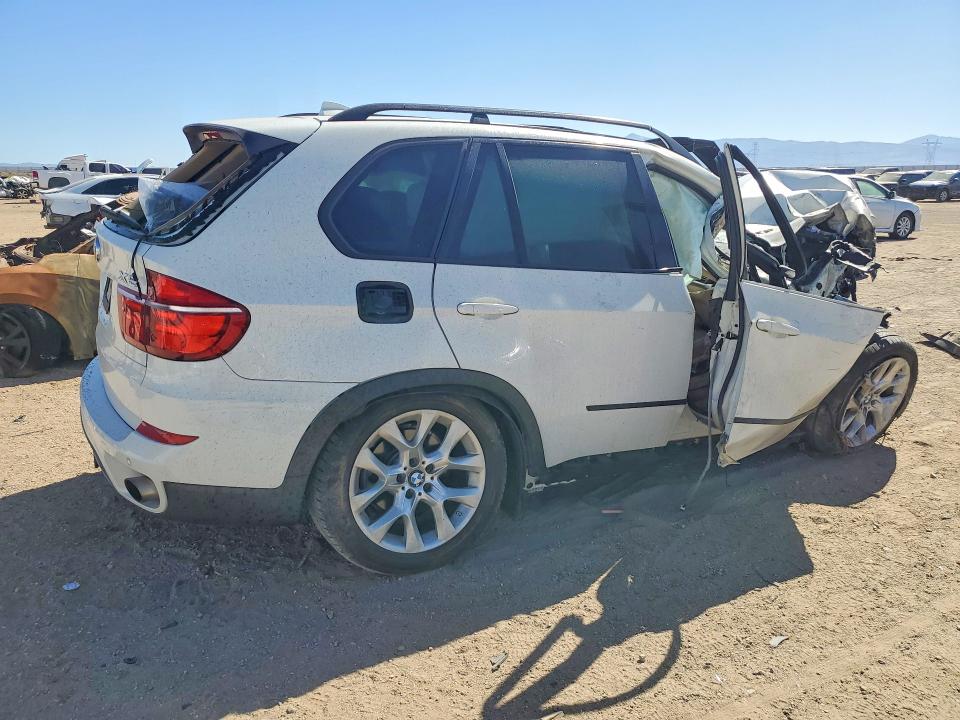 Photo 3 from auction – 2012 BMW X5 with VIN 5UXZV4C5XCL745394