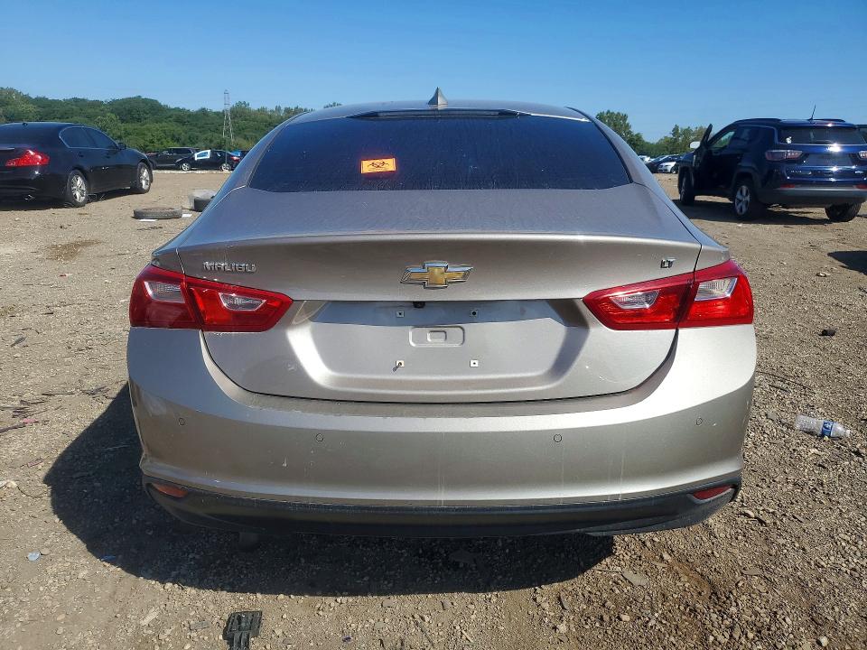 Photo 6 from auction – 2023 CHEVROLET MALIBU with VIN 1G1ZD5ST7PF194137