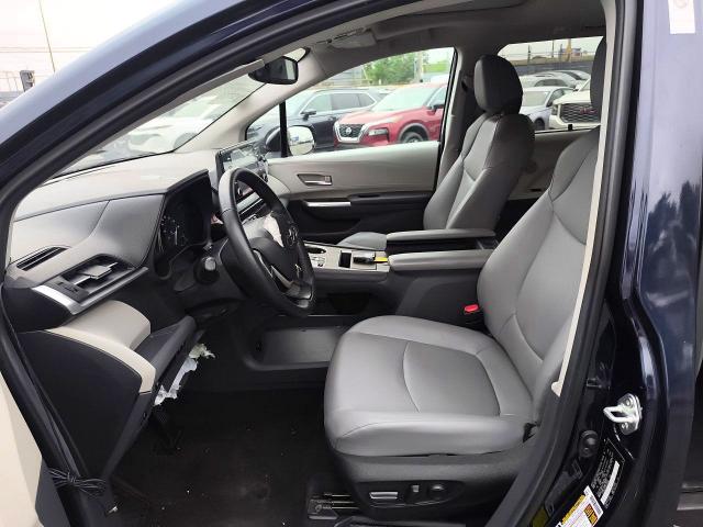 Photo 7 from auction – 2024 TOYOTA SIENNA with VIN 5TDYRKEC2RS203599