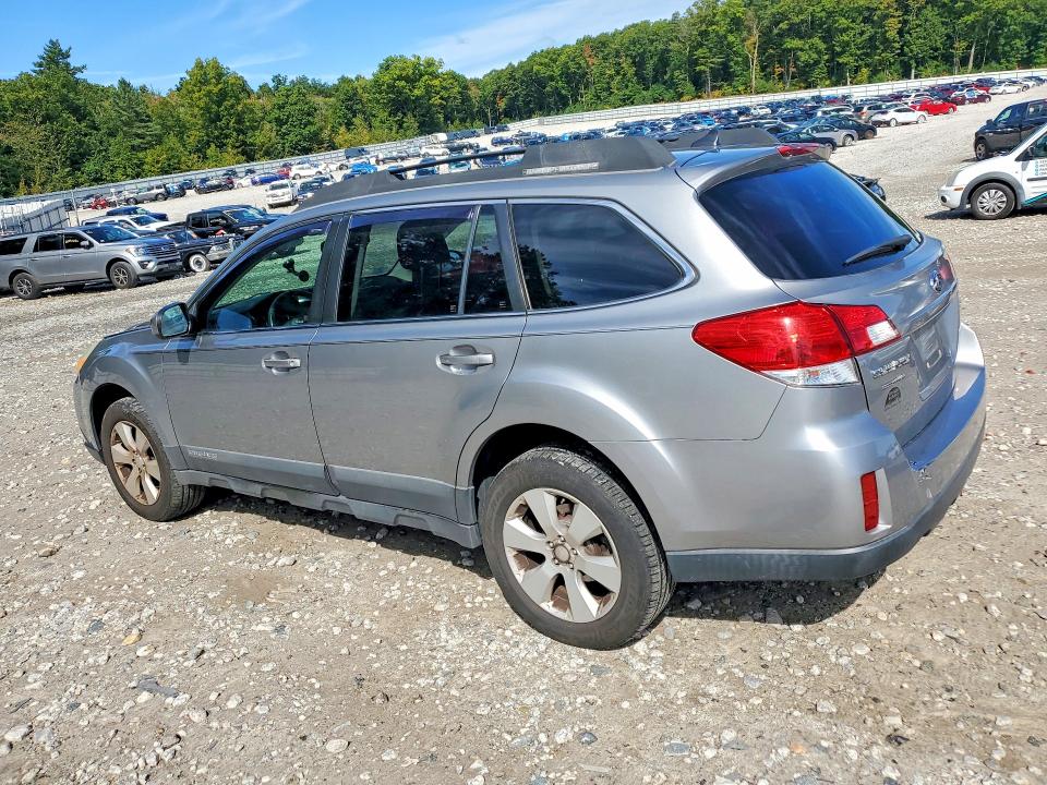 Photo 2 from auction – 2011 SUBARU OUTBACK with VIN 4S4BRBKC7B3361398