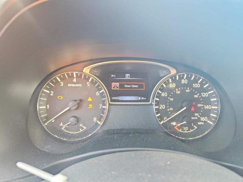 Photo 9 from auction – 2017 NISSAN PATHFINDER with VIN 5N1DR2MNXHC626590