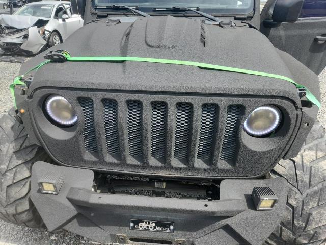 Photo 11 from auction – 2020 JEEP GLADIATOR with VIN 1C6HJTAG8LL199564