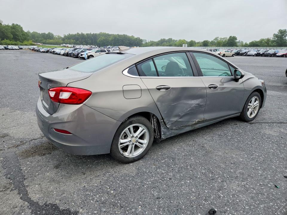 Снимка 3 от търг – 2017 CHEVROLET CRUZE с VIN 1G1BE5SM5H7190798