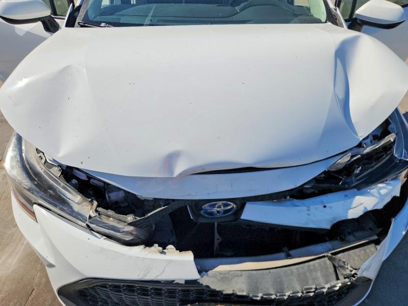 Фото 11 с аукциона – 2022 TOYOTA COROLLA с VIN JTDEAMDE7N3011552
