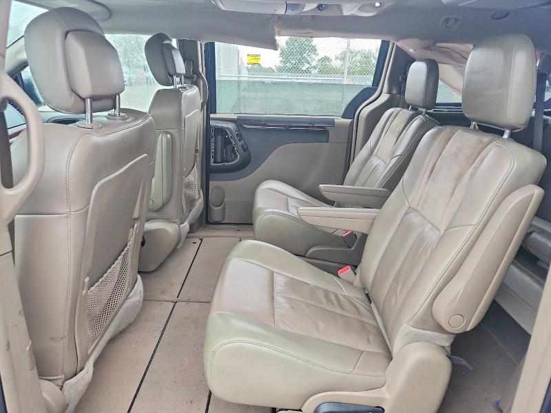 Снимка 11 от търг – 2012 CHRYSLER TOWN & COUNTRY с VIN 2C4RC1GG4CR386861