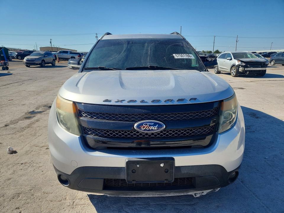 Photo 5 from auction – 2015 FORD EXPLORER with VIN 1FM5K8GT7FGC37496