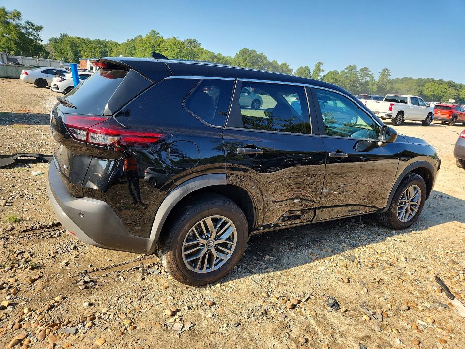 Photo 3 from auction – 2023 NISSAN ROGUE with VIN 5N1BT3AB9PC896580