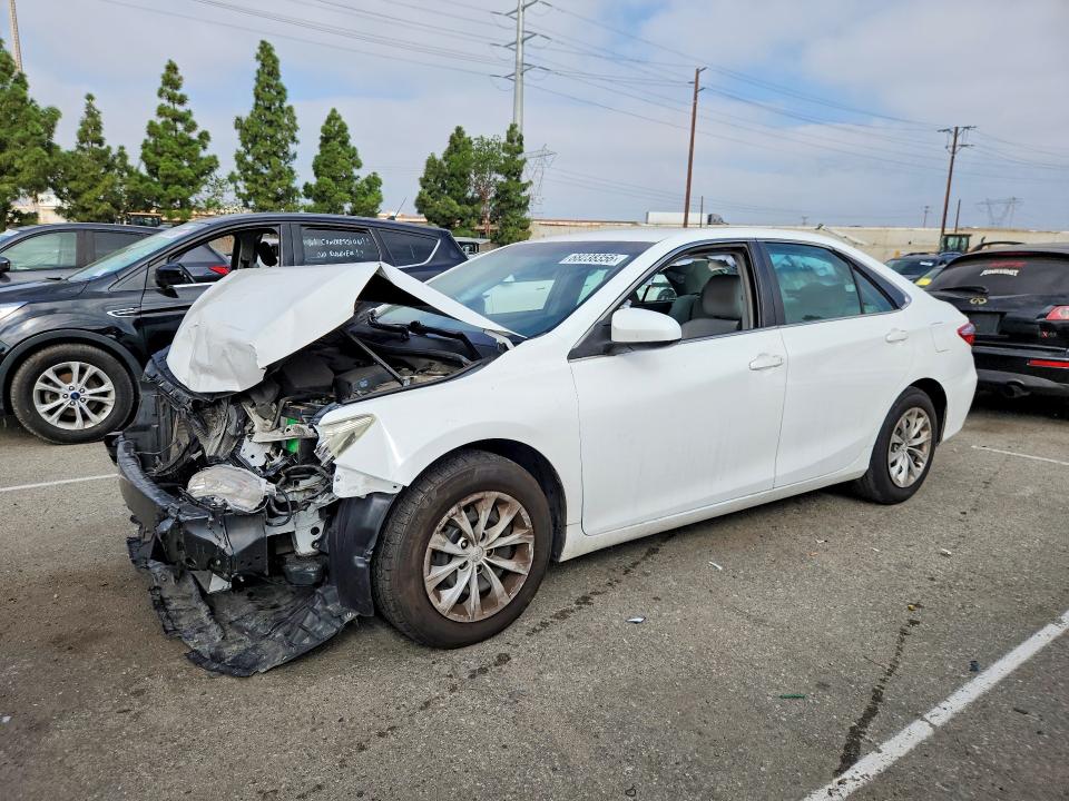 2015 TOYOTA CAMRY - Търг №68238356
