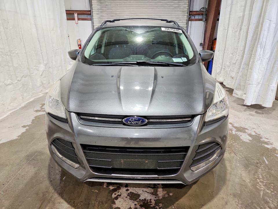 Photo 5 from auction – 2014 FORD ESCAPE with VIN 1FMCU9GX0EUB04170