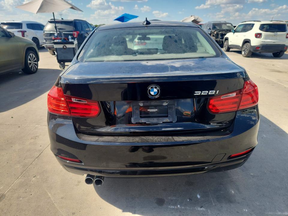 Фото 6 с аукциона – 2013 BMW 328 с VIN WBA3A5C50DF601634