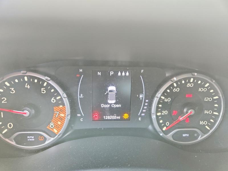 Снимка 9 от търг – 2019 JEEP RENEGADE с VIN ZACNJABB9KPK93687