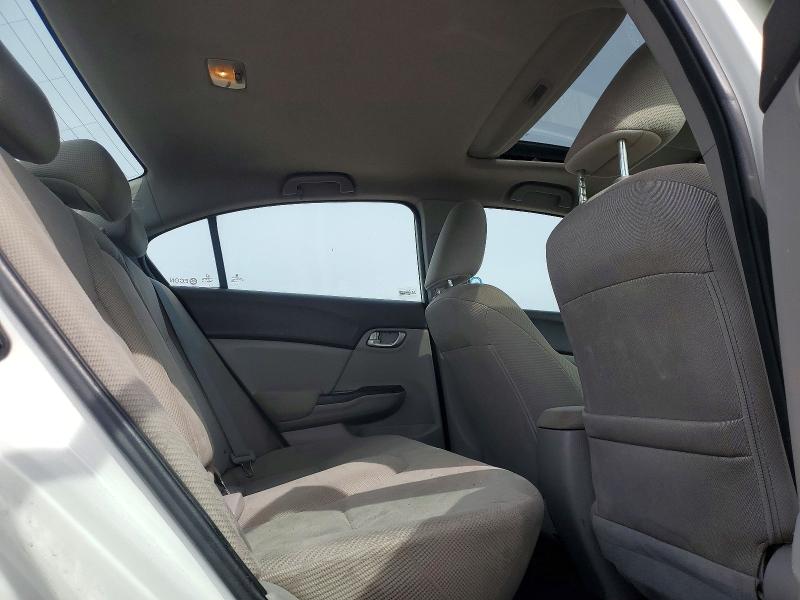 Photo 11 from auction – 2012 HONDA CIVIC with VIN 2HGFB2F50CH024514