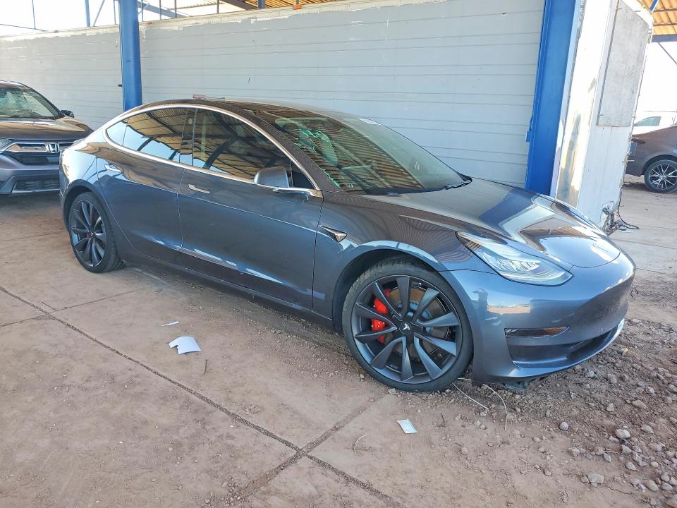 Photo 4 from auction – 2020 TESLA MODEL 3 with VIN 5YJ3E1EC2LF736189