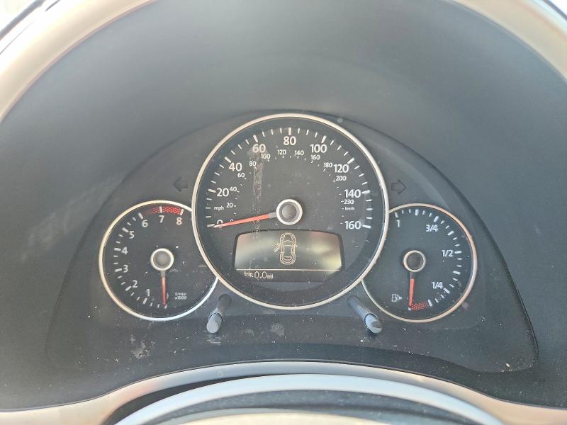 Photo 9 from auction – 2012 VOLKSWAGEN BEETLE with VIN 3VWJP7AT0CM609699