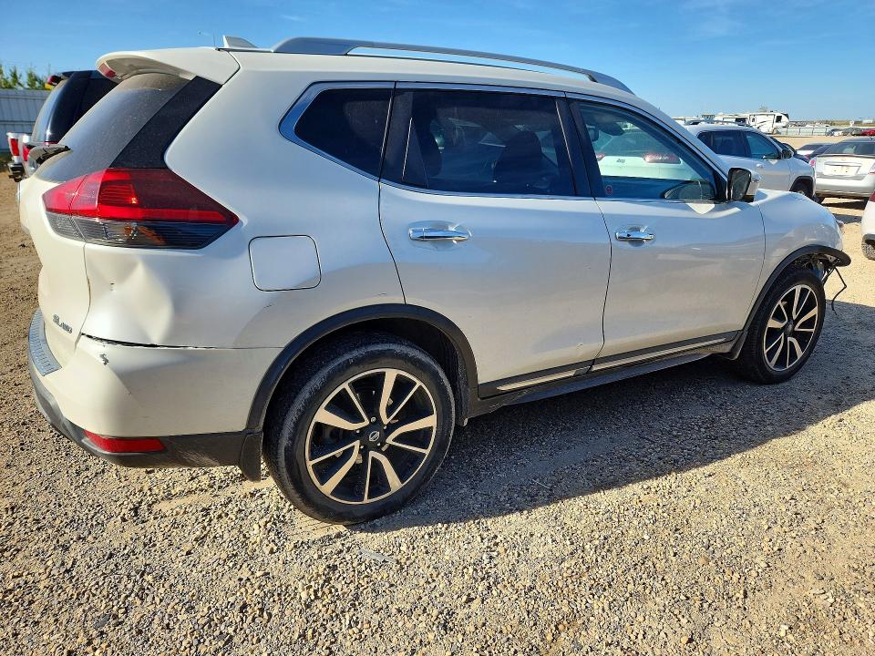 Photo 3 from auction – 2018 NISSAN ROGUE with VIN JN8AT2MV7JW349897