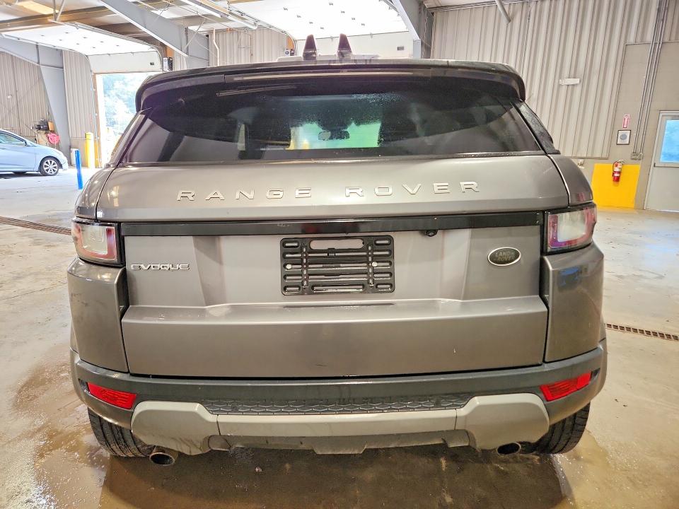 Photo 6 from auction – 2017 LAND ROVER RANGE ROVER EVOQUE with VIN SALVP2BG5HH194117