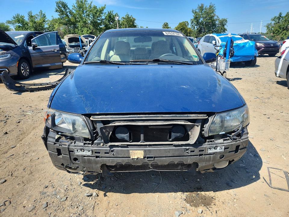 Photo 5 from auction – 2002 VOLVO S60 with VIN YV1RS61R322197037