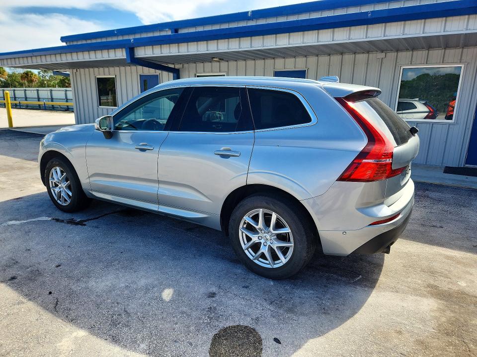 Photo 2 from auction – 2018 VOLVO XC60 with VIN YV4102RK6J1021433