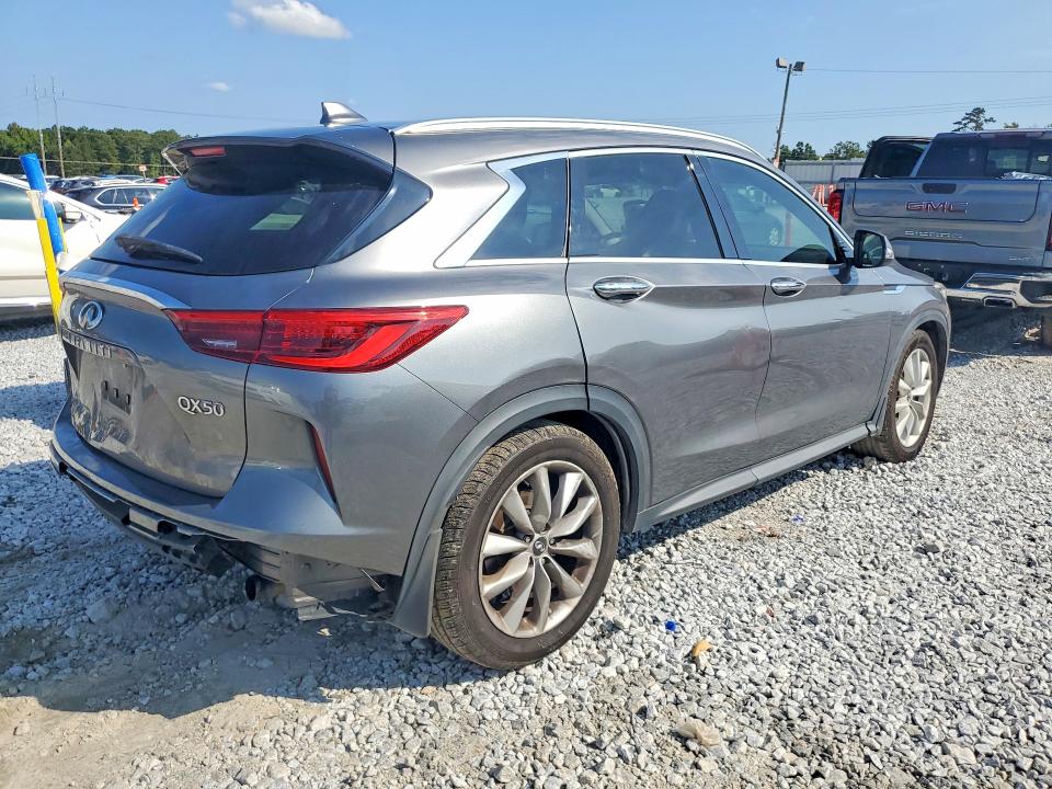 Photo 3 from auction – 2019 INFINITI QX50 with VIN 3PCAJ5M15KF117482