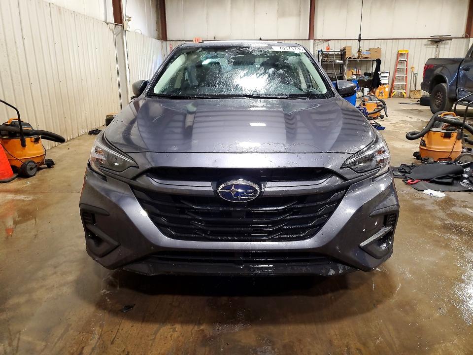 Снимка 5 от търг – 2025 SUBARU LEGACY с VIN 4S3BWAN6XS3033812