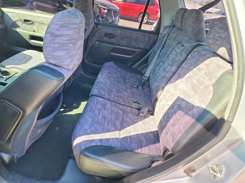 Photo 11 from auction – 2003 HONDA CR-V with VIN JHLRD68583C018248