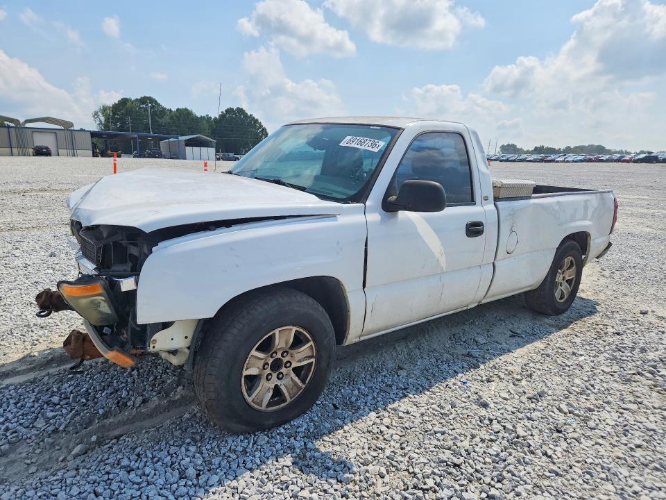 2004 CHEVROLET SILVERADO - Търг №69168736