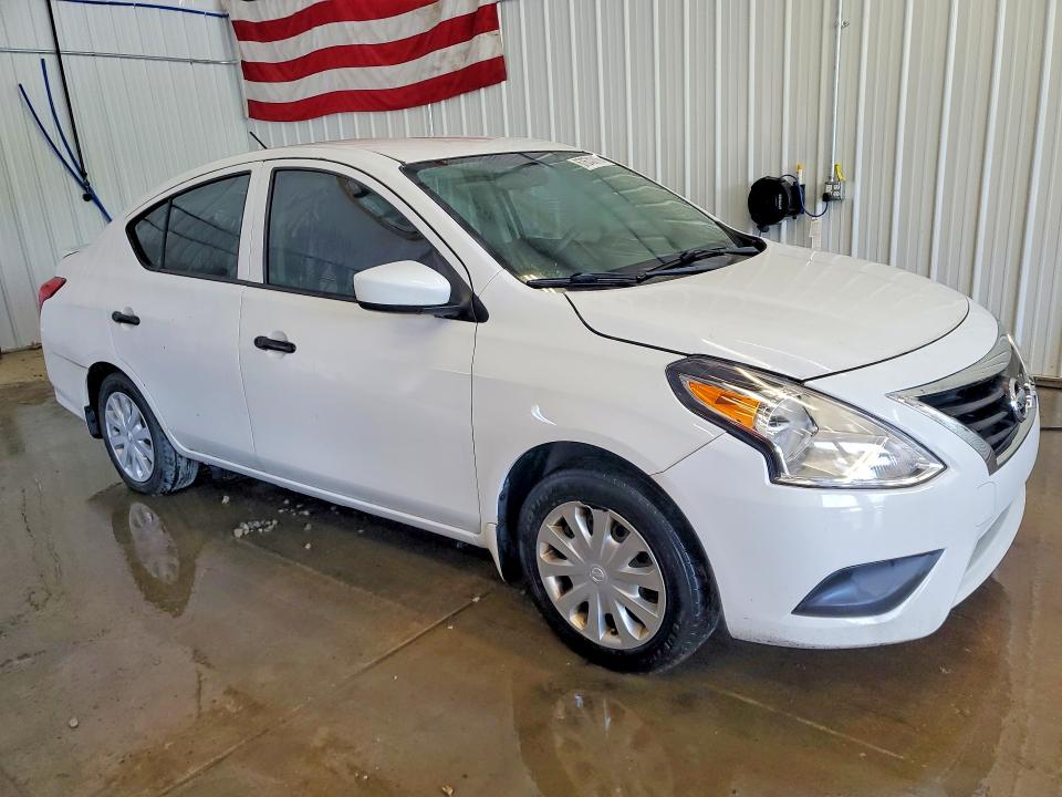 Photo 4 from auction – 2018 NISSAN VERSA with VIN 3N1CN7AP8JL833362