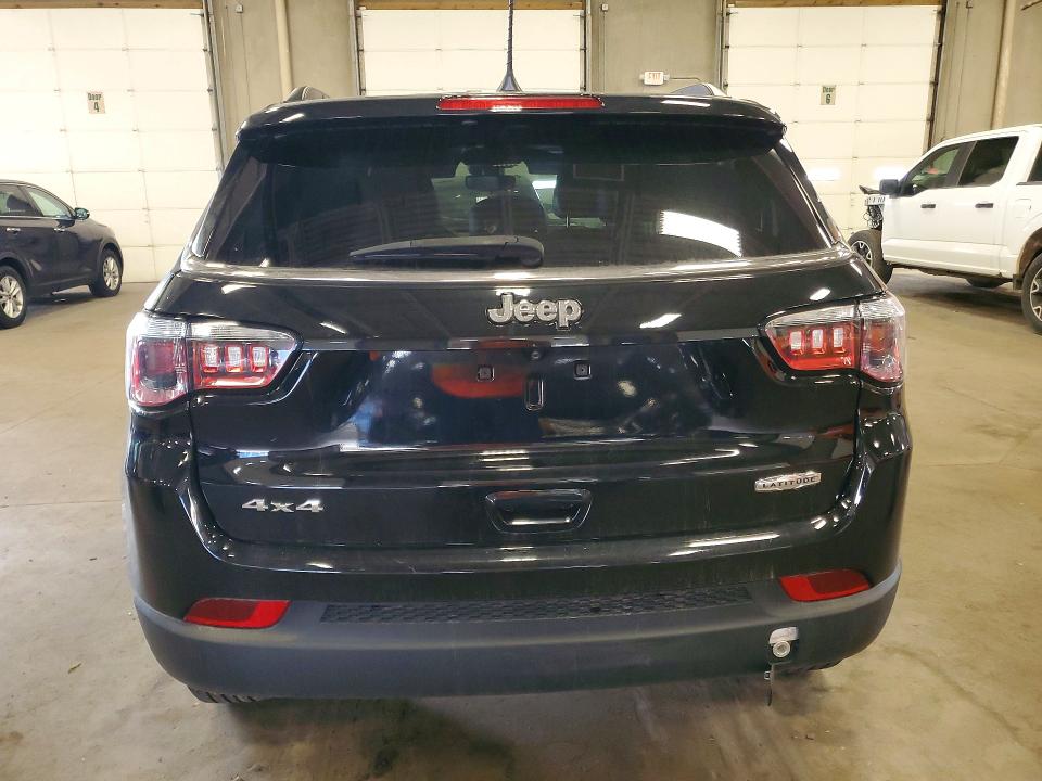Photo 6 from auction – 2024 JEEP COMPASS with VIN 3C4NJDBN7RT608083