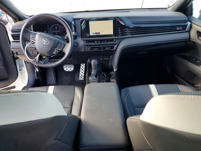 Photo 8 from auction – 2026 TOYOTA CAMRY with VIN 4T1DAACKXTU673582