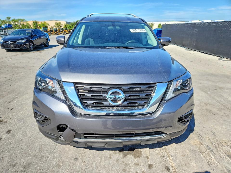 Photo 5 from auction – 2017 NISSAN PATHFINDER with VIN 5N1DR2MN0HC673918