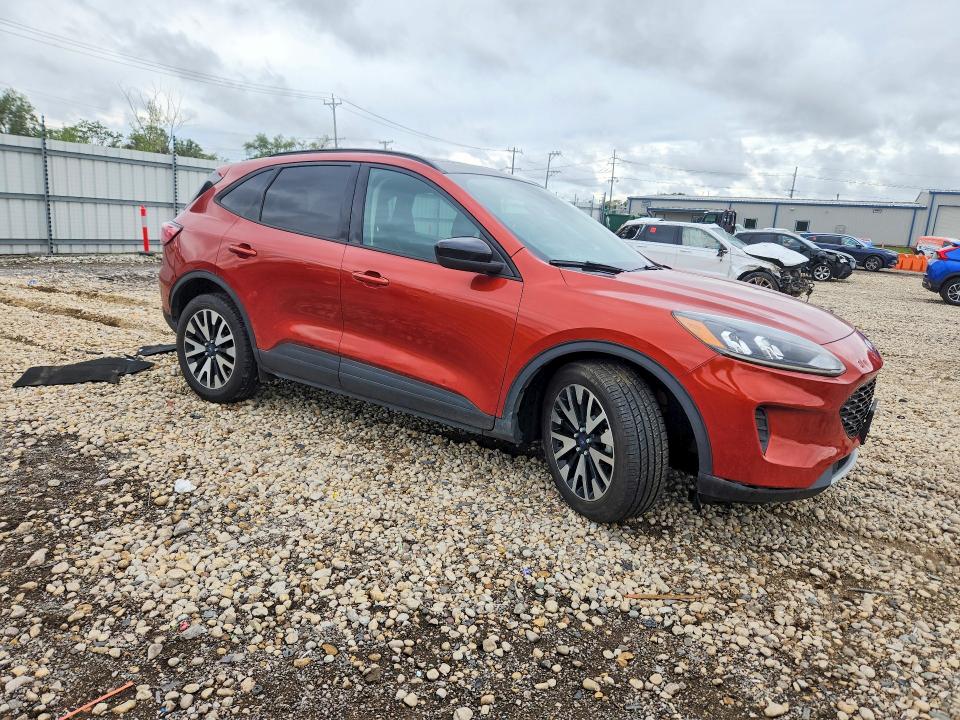 Photo 4 from auction – 2020 FORD ESCAPE with VIN 1FMCU9BZ0LUA63285