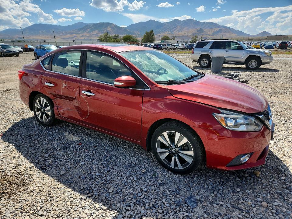 Photo 4 from auction – 2016 NISSAN SENTRA with VIN 3N1AB7AP0GY294277