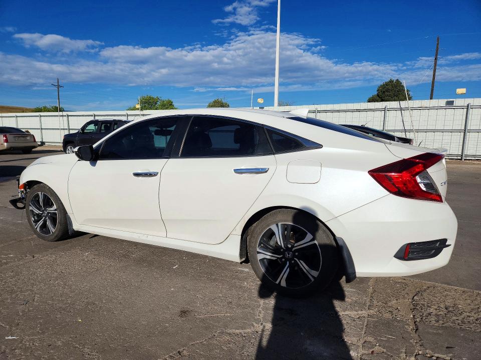 Снимка 2 от търг – 2017 HONDA CIVIC с VIN 19XFC1F91HE014053