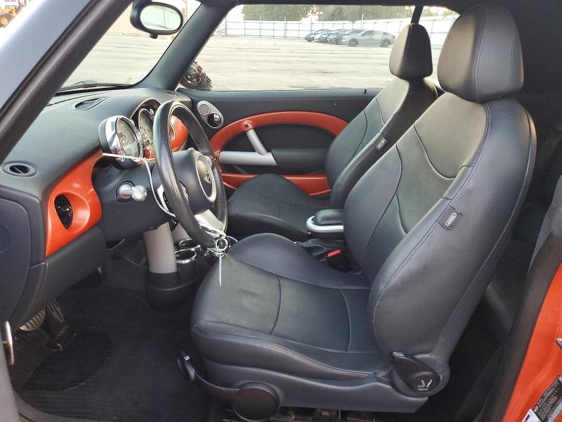 Photo 7 from auction – 2006 MINI COOPER with VIN WMWRH33536TK59367