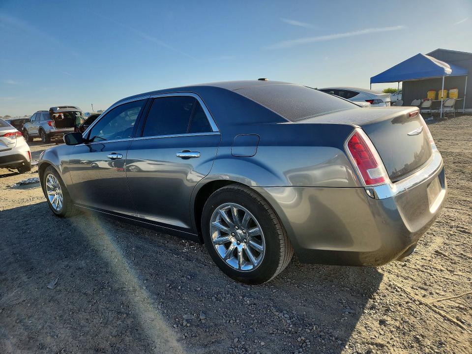 Photo 2 from auction – 2012 CHRYSLER 300 with VIN 2C3CCACG5CH308790
