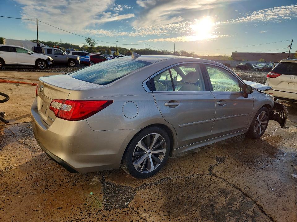 صورة رقم 3 من المزاد - 2019 SUBARU LEGACY مع VIN 4S3BNAN65K3035910