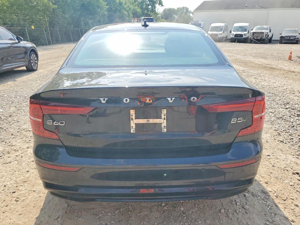 Photo 6 from auction – 2023 VOLVO S60 with VIN 7JRL12TW4PG244386